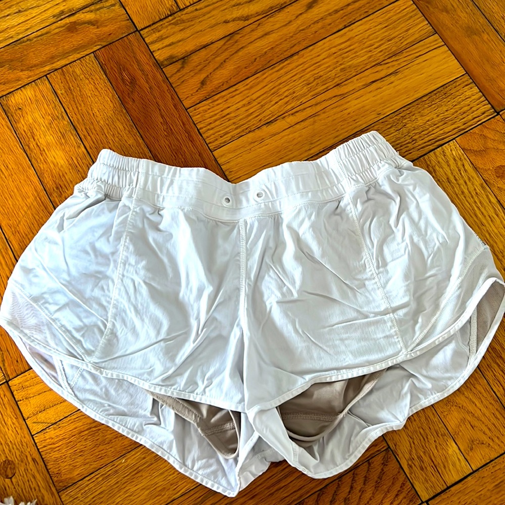 White Lululemon Hotty Hot shorts size 10